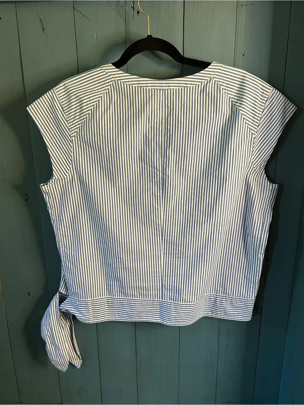 Vineyard Vines MarlinStriped Cap-Sleeve Tie-Hem Top - Blue/White | Size 14 - New
